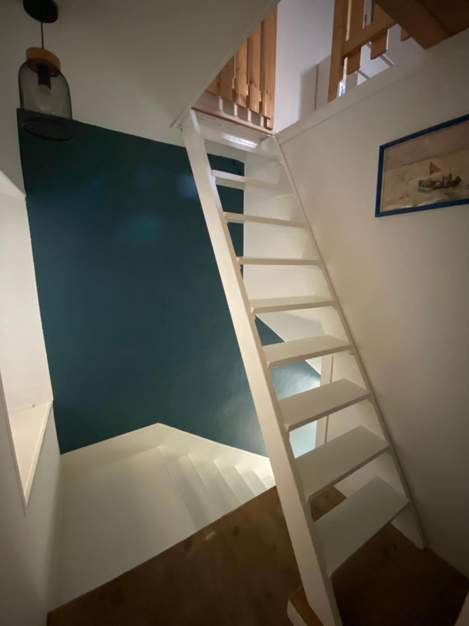 Authentique Maison De Pecheur A Port-En-Bessin Экстерьер фото